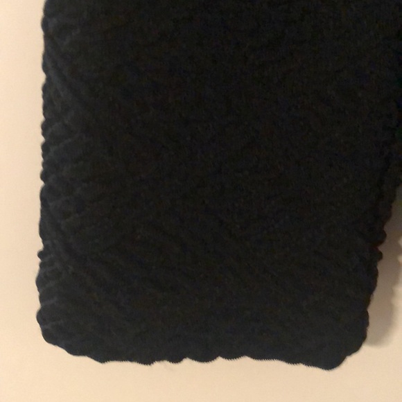 Chico’s size 1 (sz8) quilted jacket open with long sleeves. - Picture 3 of 5